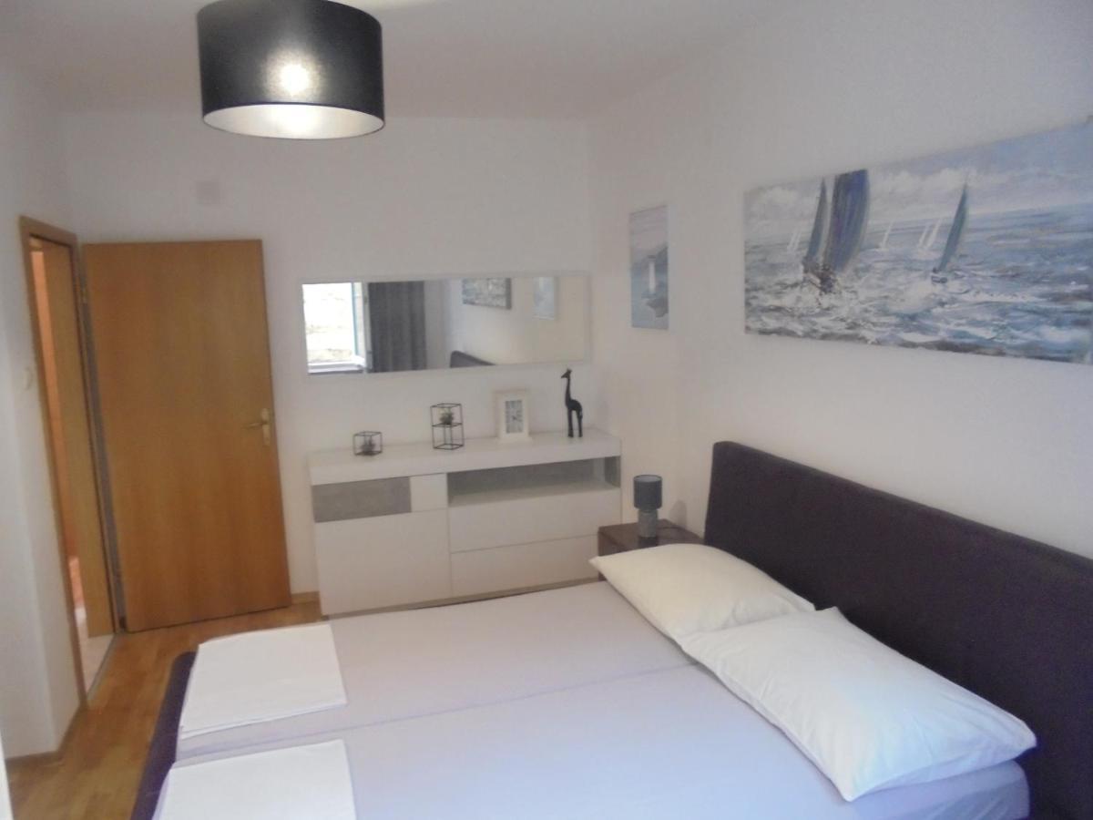 Apartment Maestral Сень Экстерьер фото