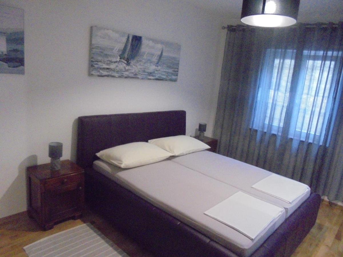 Apartment Maestral Сень Экстерьер фото
